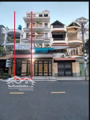 chính chủ. nhà 1 trệt 1 lững 3 lầu sân thượng. 1 xẹt phạm huy thông p7 gv . dt 4 x 20 . giá 15 tỷ