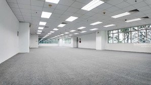 cho thuê sàn rộng 300m2 nằm trên đường cao thắng, q.3. có hỗ trợ nt, làm việc ngoài giờ''