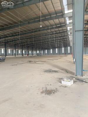Cho thuê 3200m2 xưởng mới dựng ở đường 5, xa dân, trạm điện lớn. Tách lẻ được