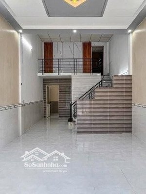 4x11, lửng đúc, hẻm 5m 1/ liên khu 4-5, sổ hồng đầy đủ, giá 2 tỷ bớt lộc