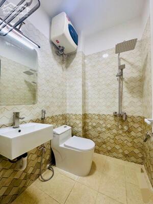 Bán nhà Đào Tấn lô góc gần phố 36m 5 tầng giá 10.5 tỷ mới đẹp ở ngay đón Tết an sinh tốt phù hợp gia đình ở lâu dài .