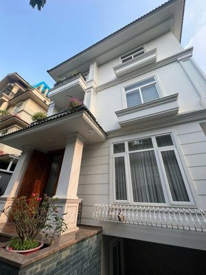 biệt thự đẹp giá rẻ - săn dòng tiền 60tr/th - 270m2 - ngay tạ hiện - thạnh mỹ lợi