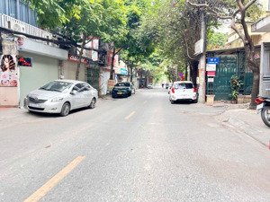 bán căn nhà đường ô tô tránh, vỉa hè kinh doanh tại phố hoa lâm, việt hưng