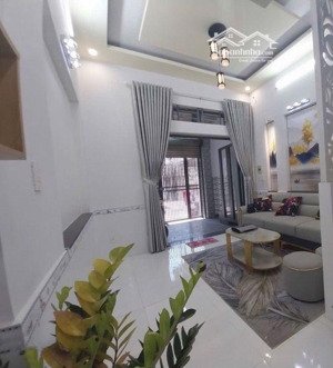 bán nhà 3 tầng, 52m2, sổ hồng riêng, ngay đường số 9, quận gò vấp, tp hcm, giá chỉ 5.9 tỷ.