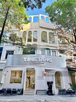 siêu phẩm cho thuê nhà mặt phố trung hòa, dt: t1: 170m, t2-6: 100m, mt: 6m, giá thuê 156triệu/tháng