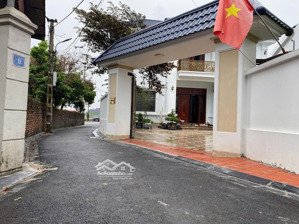 tin được không. chỉ nhỉnh 4,5 tỷ sở hữu 48.3m2 lương nỗ hai nhà ra hồ điều hòa, ô tô lexus vào đất