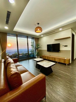 cho thuê căn hộ 3 phòng ngủ- full nội thất tòa n01-t6 han jardin, ngoại giao đoàn - lh 