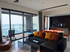 cho thuê căn hộ define giá tốt 4pn6wc 325m2 hồ bơi riêng, thang máy riêng 145 triệu/tháng