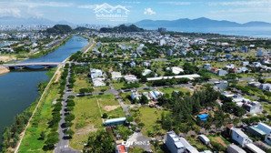 lô góc 2mt đẹp dt lớn 195m2 đường tân trà sát ngay sông cổ cò - trục đường 10,5m thông sông và biển