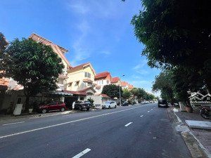 chủ nhà định cư gửi bán gấp căn biệt thự góc him lam 6a giảm 6 tỷ bán nhanh