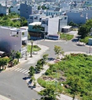 gần biển - bán lô góc 2mt đường 10 khu e kim long vị trí kinh doanh trục thông nguyễn sinh sắc