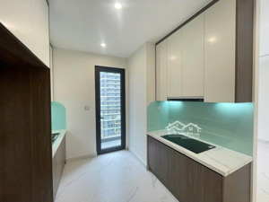 chính chủ cho thuê the beverly (be) 2pn2wc view xem pháo hoa chỉ từ 8 triệu - 80m2