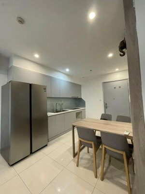 cho thuê 2pn căn góc to. công năng sử dụng như căn 3pn