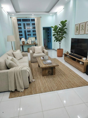 bán nhà cmt8 100m2 (5x20) nở hậu -- 4 tầng, 4pn 4wc - nhỉnh 9 tỷ