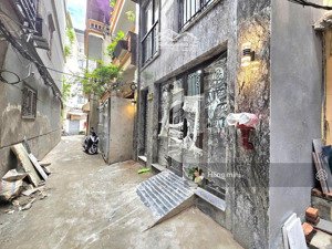 siêu phẩm - nhà lô góc 7 tầng tm - 15 phòng gần đh kinh tế - thu 80 tr/th - chỉ 15.8 tỷ