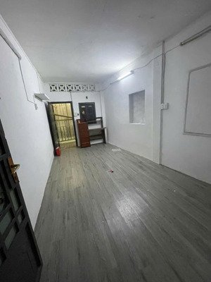 duy nhất 1 căn - nhà 1 trệt 1 lầu, 7 triệu/th - tô hiến thành p13 quận 10