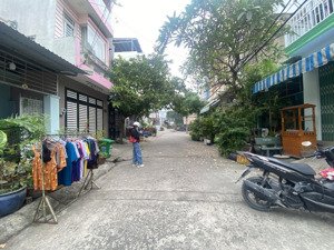 hẻm 10m bình trị đông- ra mặt tiền lê văn quới 5 phút-4x16m xây dựng đủ -hẻm sạch sẽ an ninh