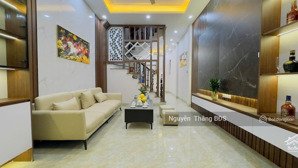 bán gấp! nhà phố khương đình,thanh xuân, ngõ thoáng, gần phố, 46m2, 5 tầng, 6pn, full nội thất