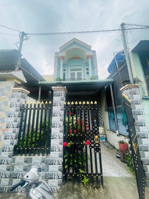 bán nhà 1 trệt 1 lầu 80m2 sổ riêng thổ cư đường ô tô (p. tân vạn) chỉ 2,5 tỷ