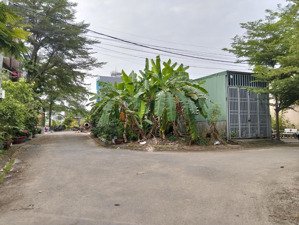 bán lô đất nền góc 2 mặt tiền cực đẹp 92m2 ( 6.4m_14.5m) đường số 1 long trường. chỉ 4.5 tỷ bớt lộc