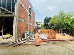 cần bán lô đất 50m2 hẻm xe ô tô