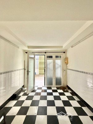 40m2 - nhà 4 tầng - trần hưng đạo - q1 - nhỉnh 8tỷ