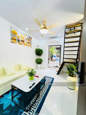 nhà mình bán - tầng2 tập thể phố bạch mai 16/60 m2 sổ đỏ hbt nhà đẹp ở ngay 2 ngủ