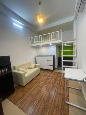 cần sang nhượng gấp hợp đồng thuê còn 7 tháng ở 177 nguyễn văn thủ - q1