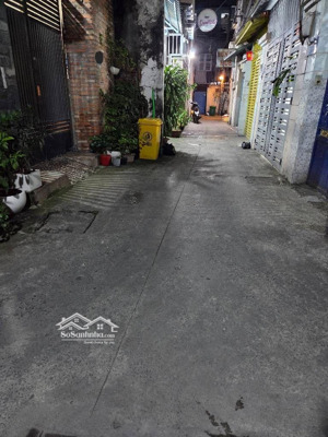 nhà đường cách mạng tháng 8 quận tân bình giáp quận 10 - 3m9 nở hậu 8m2 dài 24m - 4 tầng