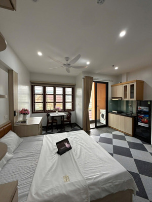 cho thuê phòng 40m2, ban công, máy giặt riêng nguyễn hữu cảnh, bình thạnh - gần metro, q1, q2