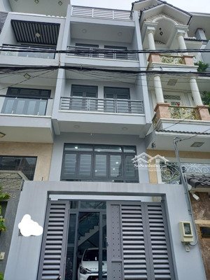 nhà 2 mặt tiền hẻm thông 10m- nguyễn văn khối phường 9: 4x20m ( có thang máy) 4 lầu- 5pn 5wc=25tr