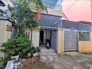 nhà gần trung tâm y tế dĩ an, phường tân đông hiệp, tp dĩ an.