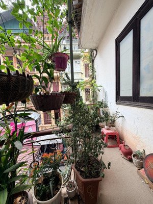 bán nhà mặt phố pháo đài láng đống đa vị trí vàng kinh doanh đỉnh dt 72m 4 tầng mt6,2m giá 31,8 tỷ