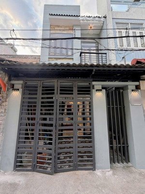 bán nhà dương đình cúc, bình chánh, thu nhập thấp vẫn có nhà, đang cho thuê 8tr/th, sổ hồng riêng