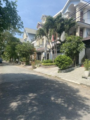 bán lô đất biệt thự, ngay công viên, kdc ấp 5 phong phú, giáp bến xe q8, 7x19.5m