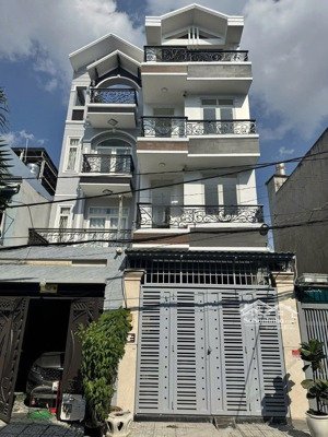 nhà mới,4 tầng kdc hiện hữu đường 6m có hành lang, mt lê đức thọ vào 100m, kế nvh thiếu nhi.11.5t