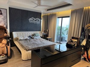 bán chcc cao cấp trung yên 1, 13m2, 4 phòng ngủ, nội thất cực đẹp