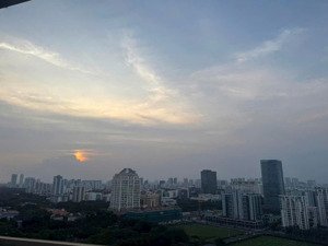 bán penthouse dự án the peak midtown phú mỹ hưng, 272m2 giao thô view thành phố, có ô xe, giá 45 tỷ