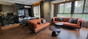 cần bán gấp căn hộ khu emerald, 2pn + 1wc (63m2), giá 4.550 tỷ (bao thuế phí), full nt, view cv