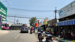 chủ ngộp bank cần ra trước tết lô đất xã thái mỹ(dt 584m)mặt tiền đường nhựa, giá 1,29 tỷ. sổ hồng