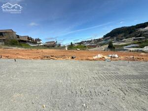 BÁN LÔ ĐẤT THOÁNG 2 MẶT TIỀN TRỊNH HOÀI ĐỨC