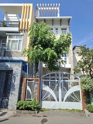 bán nhà 5 x 22 đúc 3 tấm mặt tiền đường số 14, gần quang trung - tân sơn.