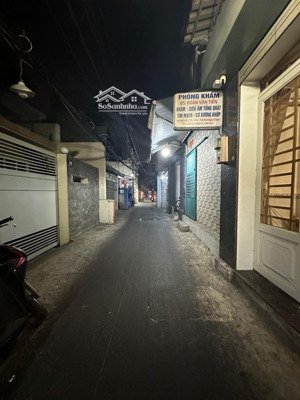 căn hộ dịch vụ 5 tầng 9 phòng ngủ thu nhập ổn định 35 triệu/th quận 4 kdc hiện hữu 10 tỷ nhỉnh tl