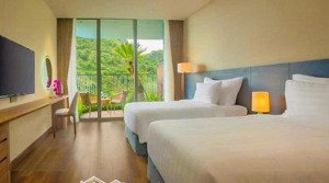 chỉ 1,25 tỷ (giá 100%, bao phí) căn view núi, sổ đỏ , nhận nhà kinh doanh ngay