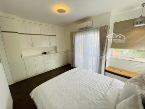 cần cho thuê căn hộ mỹ khang , phú mỹ hưng, dt 114m2 giá 18tr