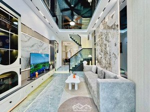 chỉ 5.35 tỷ - 50m2 - nhà đẹp đón tết - 3 phòng ngủ (có phòng ngủ trệt) - đường số 51 - phường 14