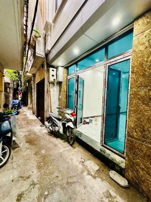 bán nhà phố quốc tử giám 6 tầng thang máy, 2 thoáng vĩnh viễn, nhà xây mới, 50m ra phố giá 12,5 tỷ.