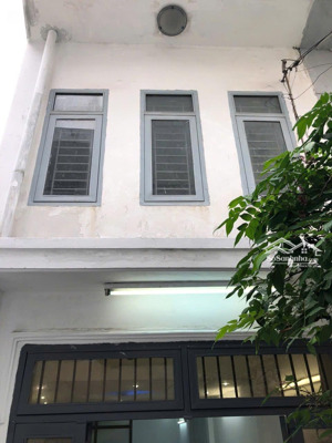 bán nhà riêng sát đường đình phong phú quận 9. lh 