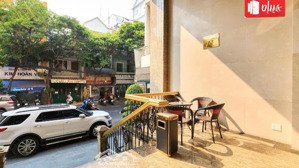 siêu phẩm mặt tiền khách sạn k300- dòng tiền 230tr/th - 80 tỷ