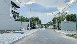 bán lô trục chính 16m đường thông, khu bách khoa phú hữu, quận 9